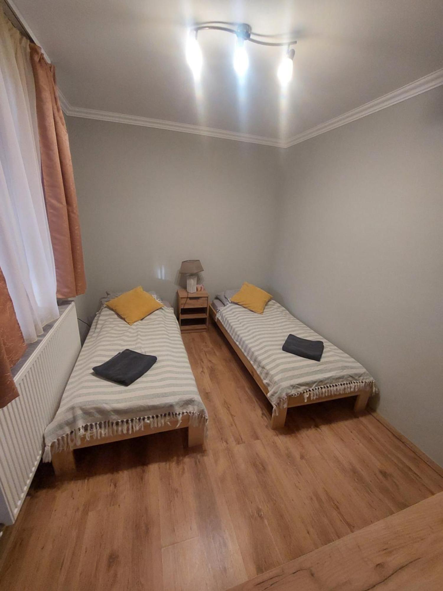 Akacvirag Airport Vendeghaz Daire Debrecen Dış mekan fotoğraf
